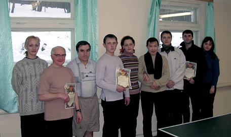Победители соревнований по настольному теннису